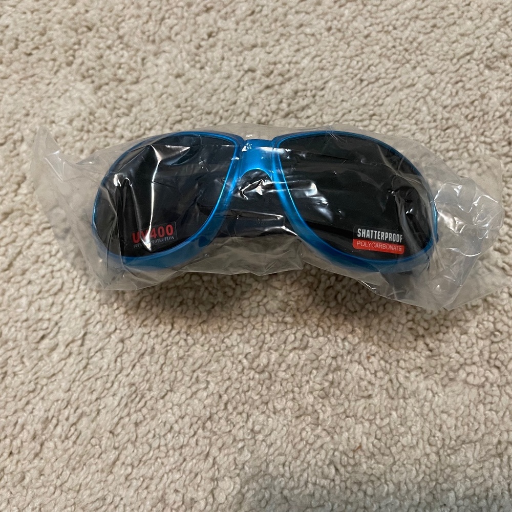 Motorcycle Ski Goggles Wind Eliminator Blue Cycling UV 400 Brand New